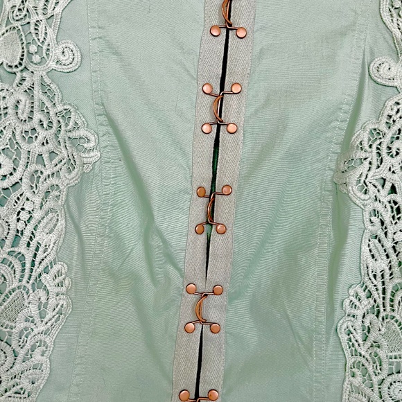 Jacket - Picture 3 of 5